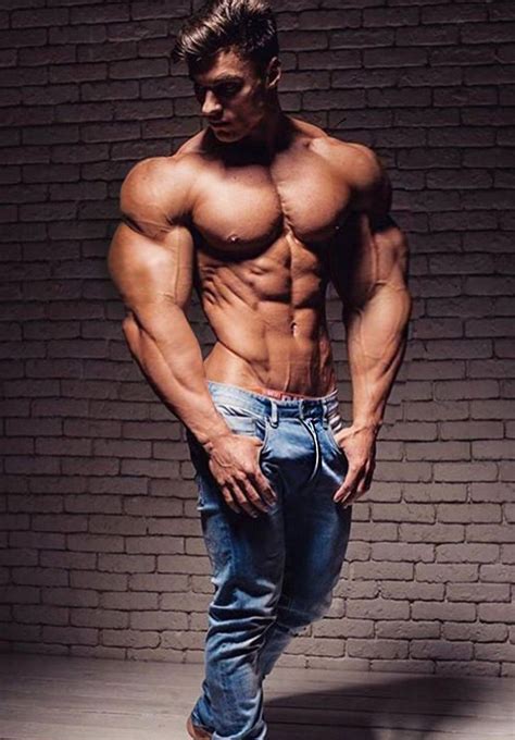 male bodybuilders in porn